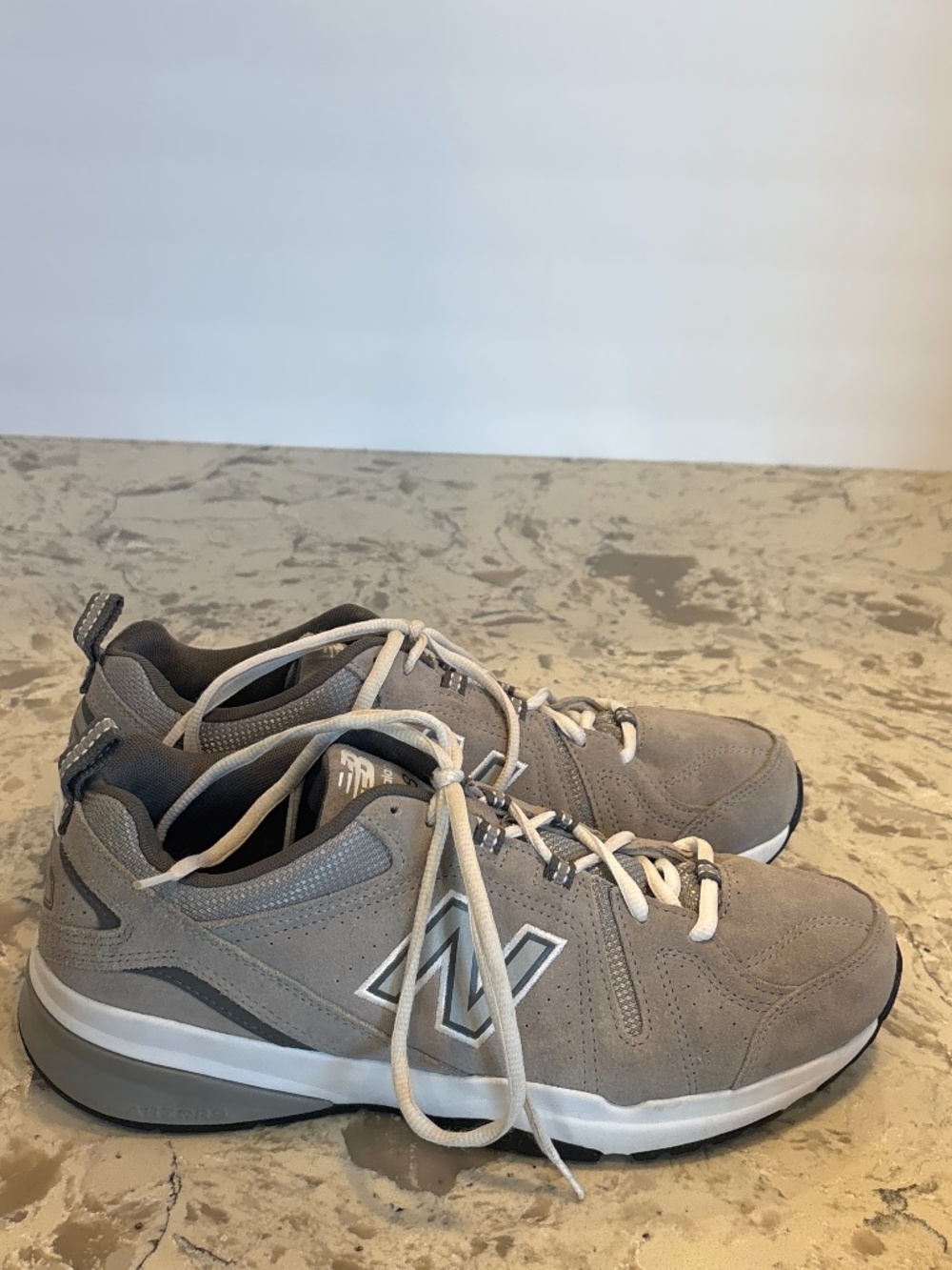 Men’s New Balance  608V5 cross training sneakers in team away gray size 9.5